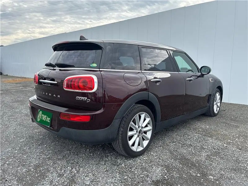 MINIミニクーパーDクラブマンバック