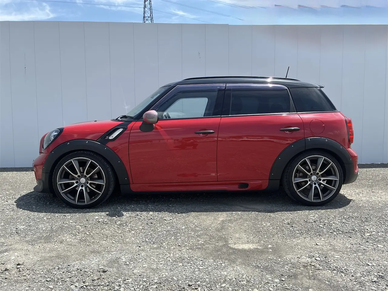 ミニクロスオーバーR60サイド